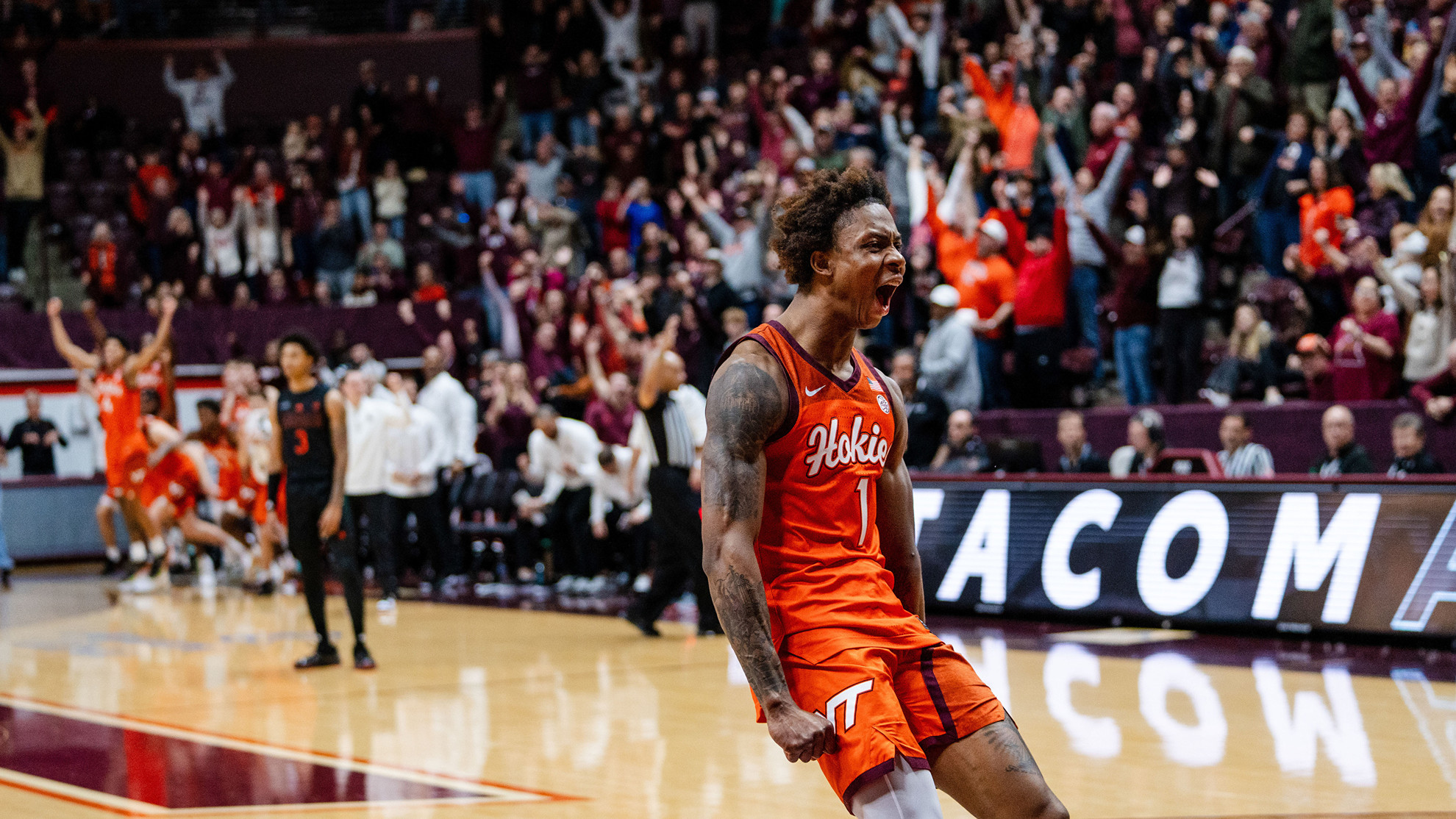 Virginia Tech vs. Miami (Game Gallery) - Virginia Tech Athletics