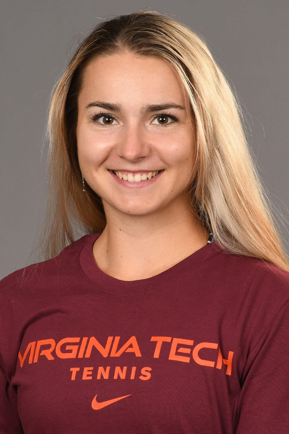 Natalie Novotna - Women's Tennis 2019-20 - Virginia Tech Athletics