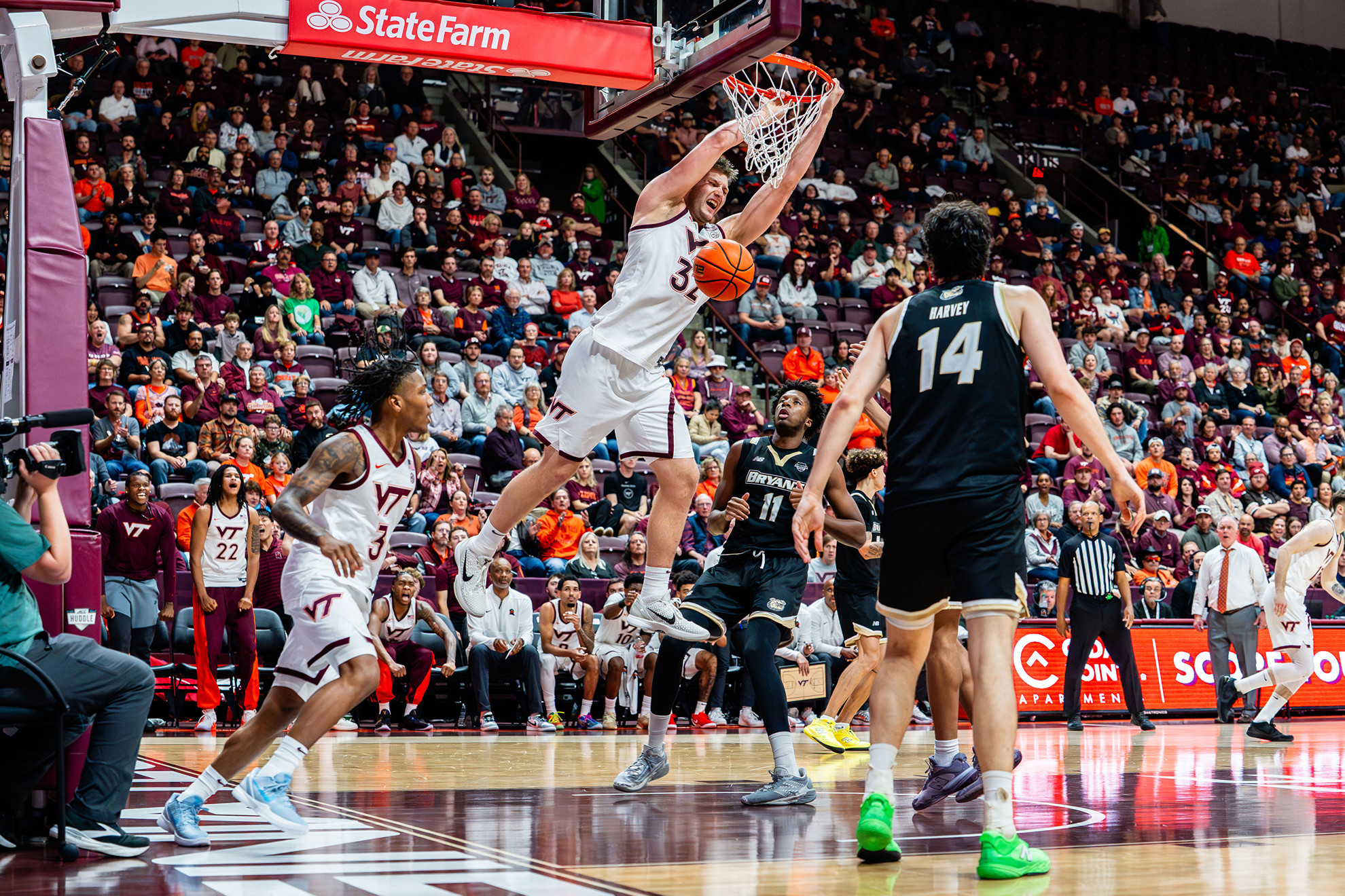 Hokie Hoops Hangout: Izaiah Pasha check-in - Virginia Tech Athletics
