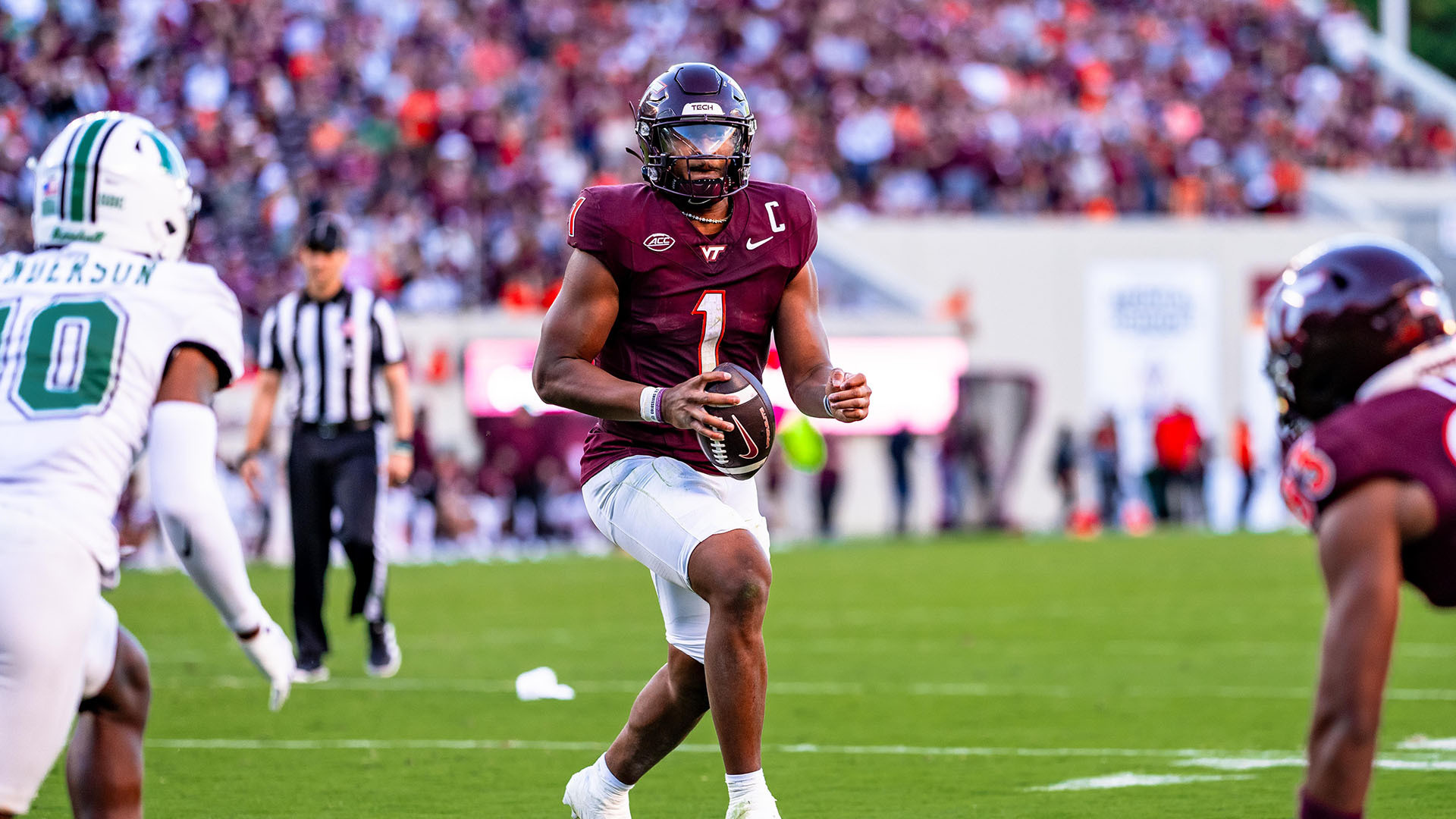 Kyron Drones 3-yd Rushing TD (Marshall) - Virginia Tech Athletics